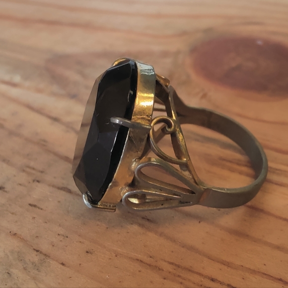 Vintage handcrafted statement ring - Picture 4 of 8